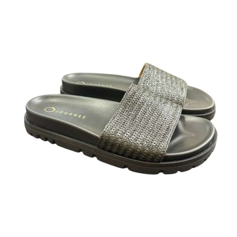Journee Collection STARR SLIP ON SPORT SANDALS, Black 8.5M. NEW!!!